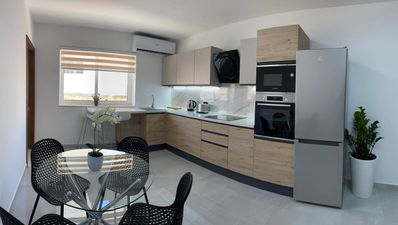 Seaside Apartment In Gzira Extérieur photo
